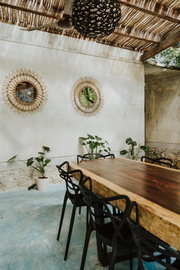 Casa Chimi Tulum Bed & Breakfast Exterior photo