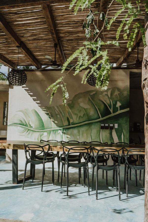 Casa Chimi Tulum Bed & Breakfast Exterior photo