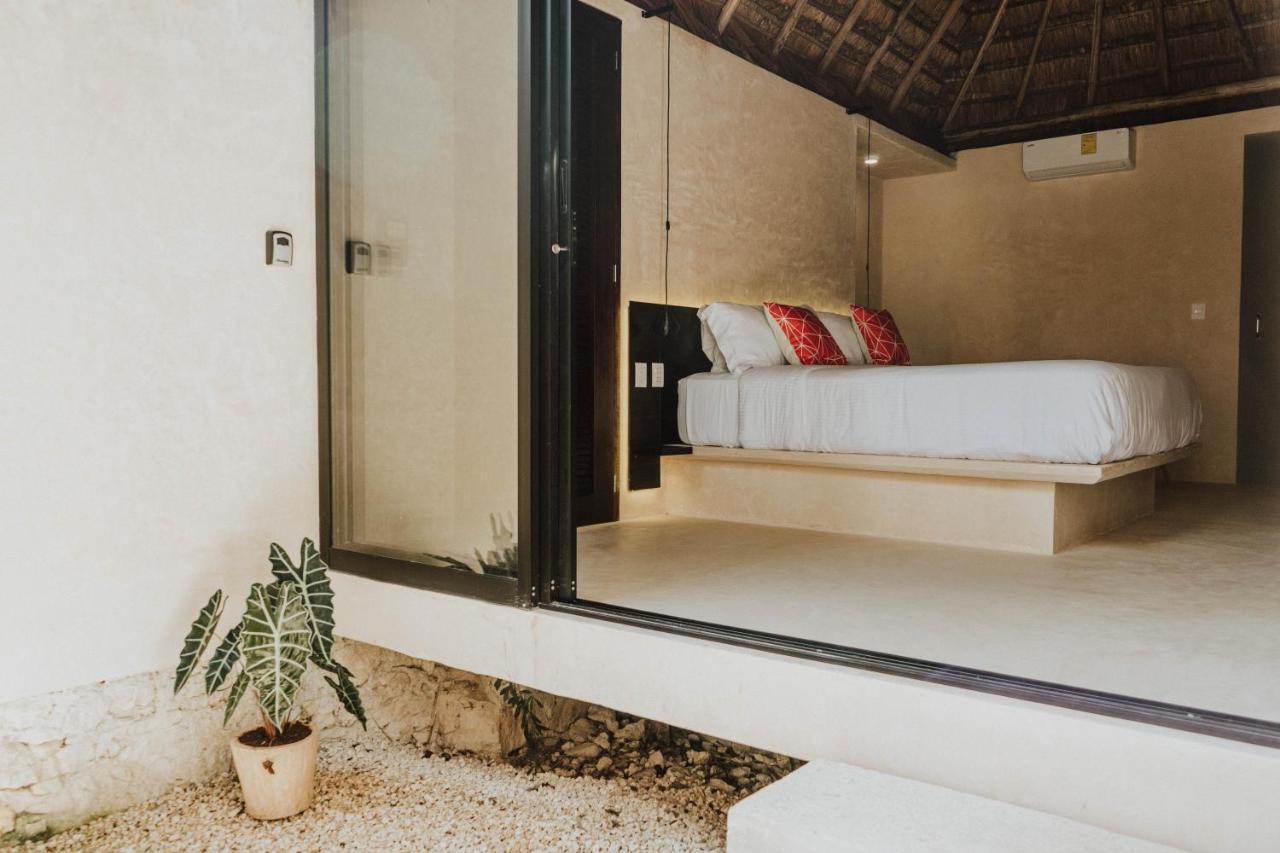 Casa Chimi Tulum Bed & Breakfast Exterior photo
