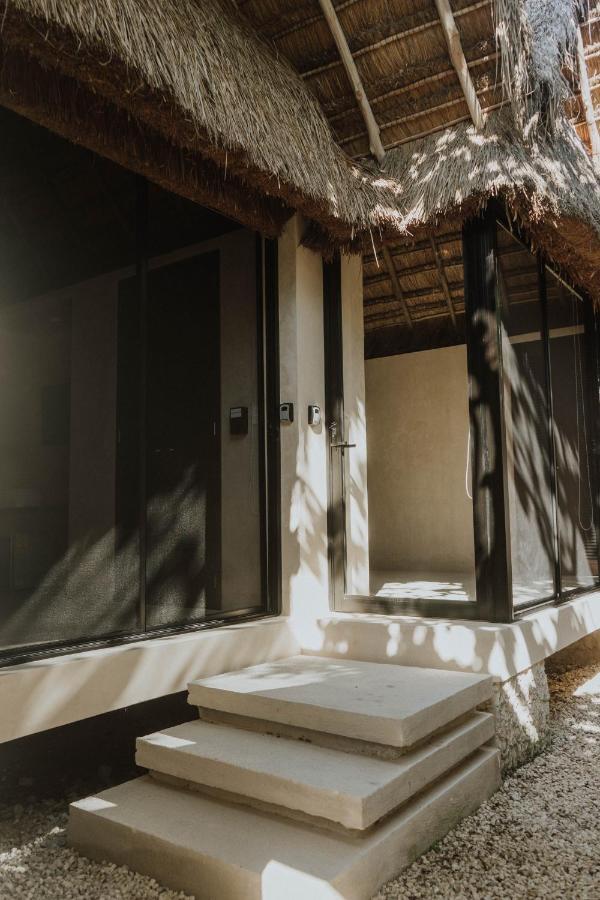 Casa Chimi Tulum Bed & Breakfast Exterior photo
